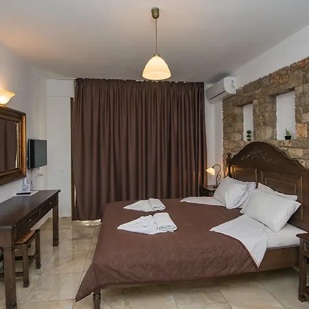 Marilena Hotel apartamentowy Patitiri