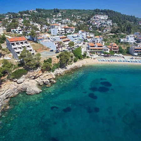 Marilena Apartahotel 3*