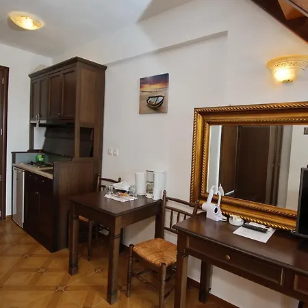 Hotel apartamentowy Marilena Patitiri