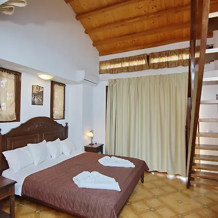 Apartahotel Marilena Patitiri